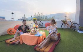 ซีมอร์ บาย รีคอล โฮเทล (SHA Extra Plus)