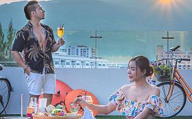 ซีมอร์ บาย รีคอล โฮเทล (SHA Extra Plus)
